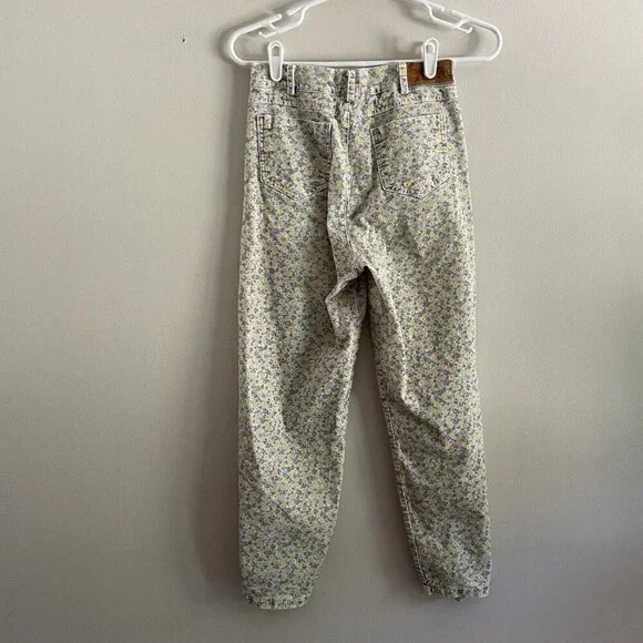 Tach Clothing Womn XS Ditsy Floral High Rise Tapered Crystal Corduroy Ankle Pant - Picture 9 of 14